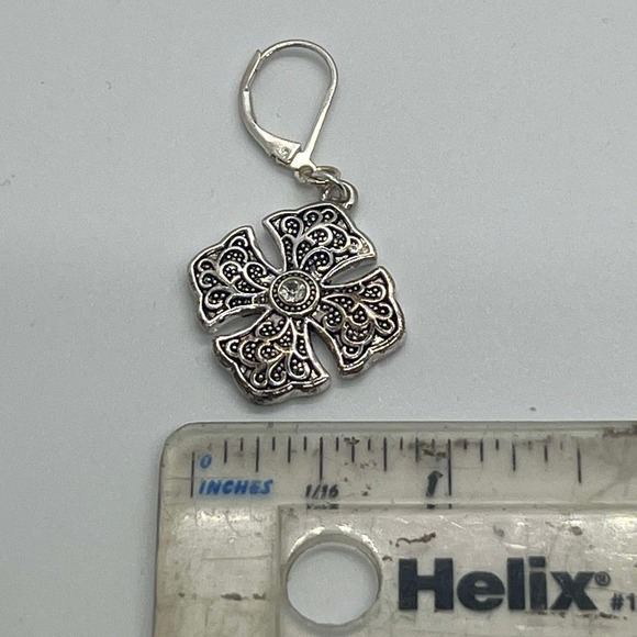 Vintage Silver Toned Celtic Knot‎ Cross Earrings Fishhook Closure Jewelry EUC - Picture 3 of 9
